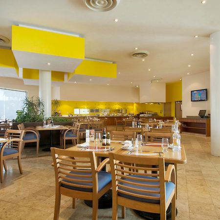 Fiesta Inn Mexicali Restaurant photo